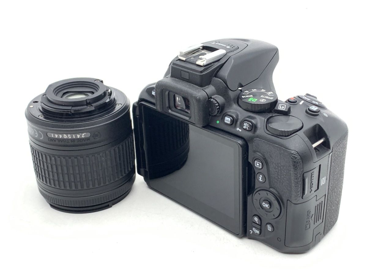ニコン D5600