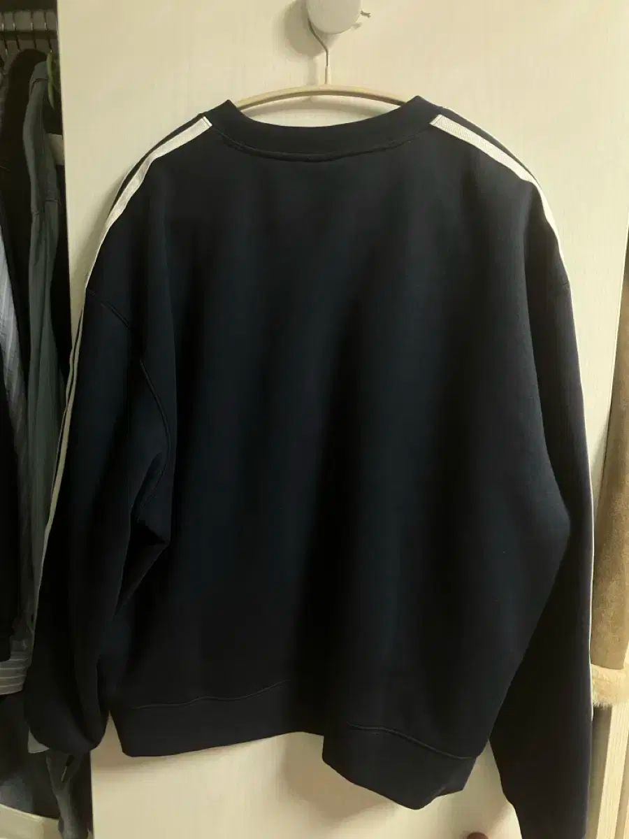 SPORTY-RICH スポーティアンドリッチ