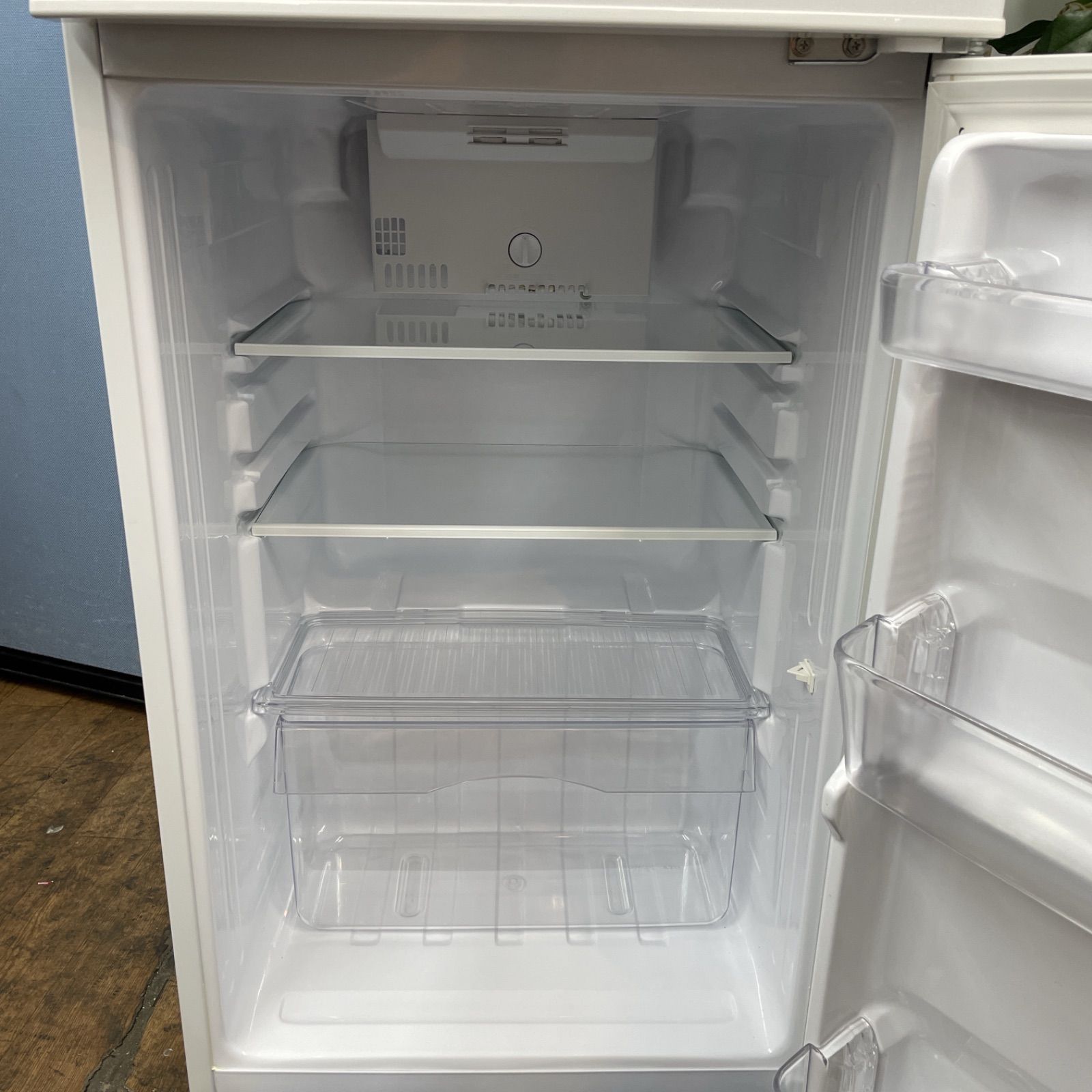 I662 🌈 お買い得品♪ ユーイング 冷蔵庫 (140L) ⭐ 動作確認済