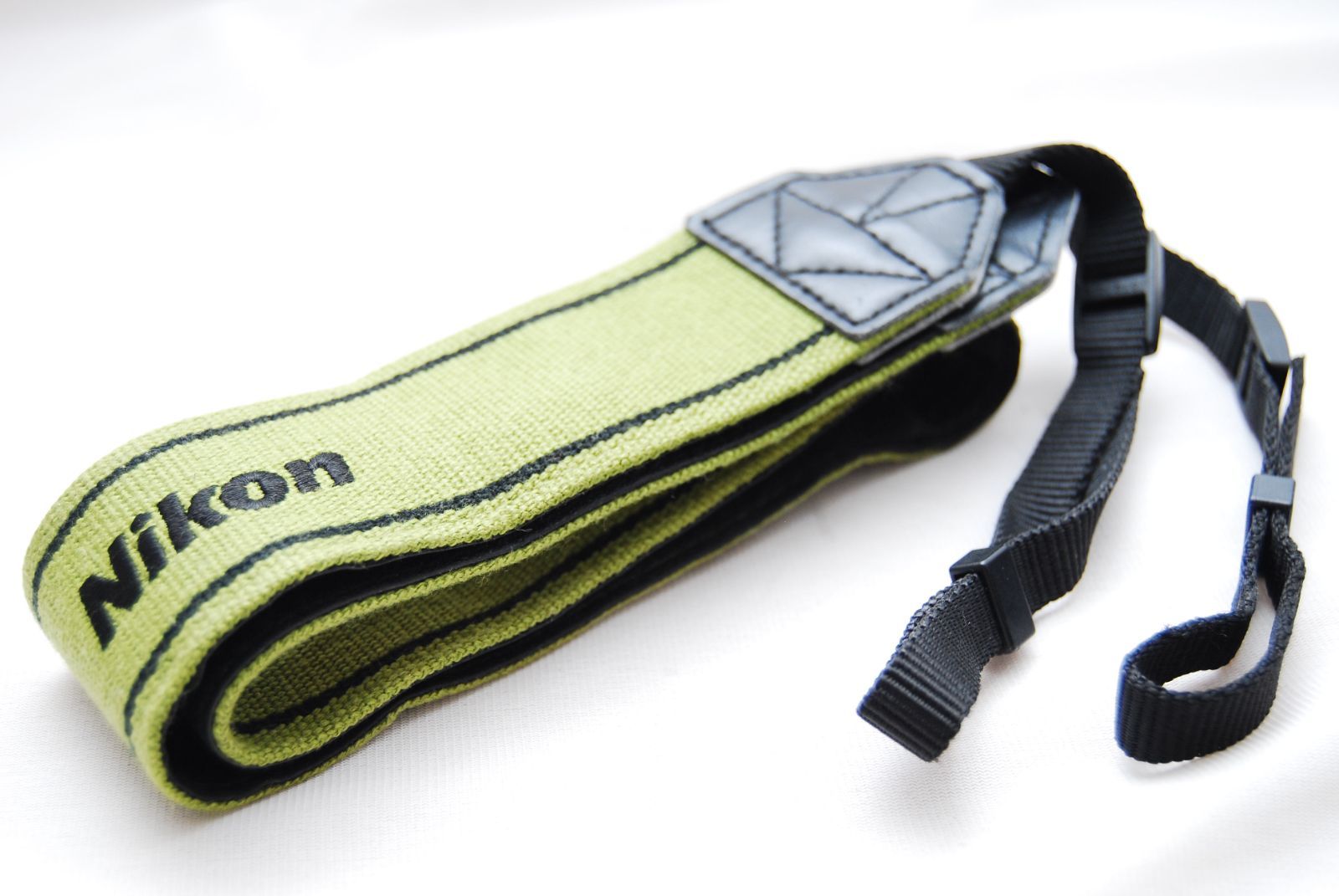 Nikon カメラストラップ for PROFESSIONAL グリーン