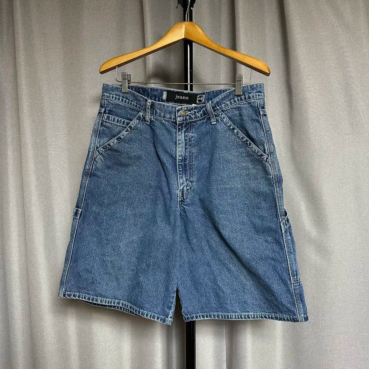 ヴィンテージ LEVI S リーバイス 90s シルバータップ カーペンター ショートパンツ