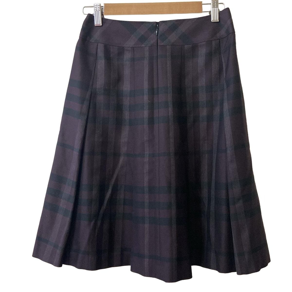 美品 Burberry スカート 36 バーバリー ロンドン ミニスカート