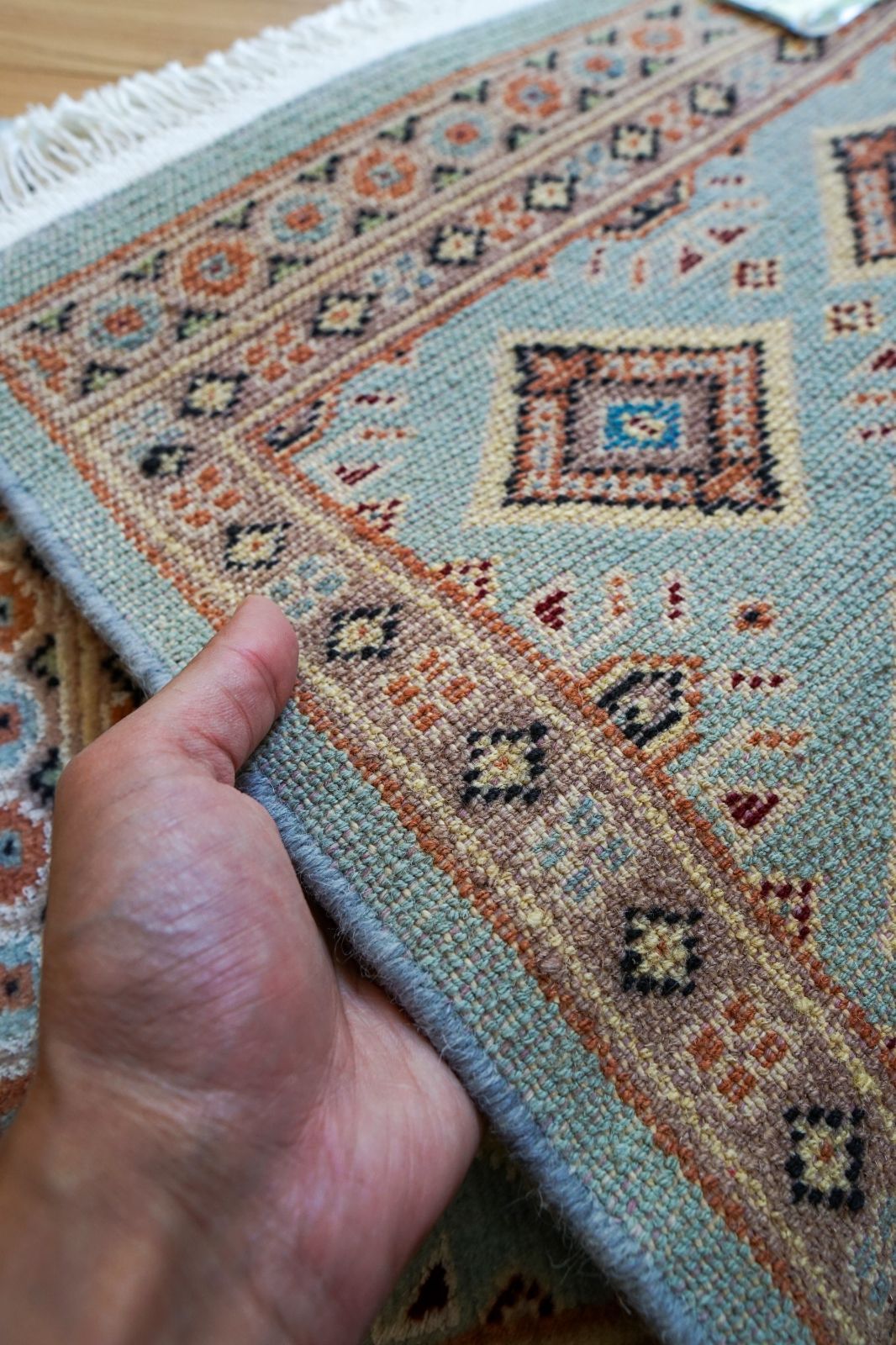 111×77cm パキスタン手織り絨毯 111×77cm パキスタン手織り絨毯 111×77cm パキスタン手織り絨毯