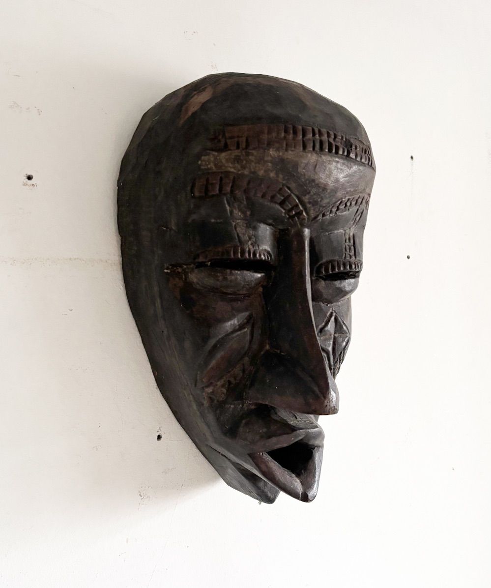 アフリカンマスク木製面 18|アトリエアパレルカフェインテリアショップコーディネート店舗什器室内装空間デザインプリミティヴアート古道具 WWW_OLIVIERBERNSTEIN_COM