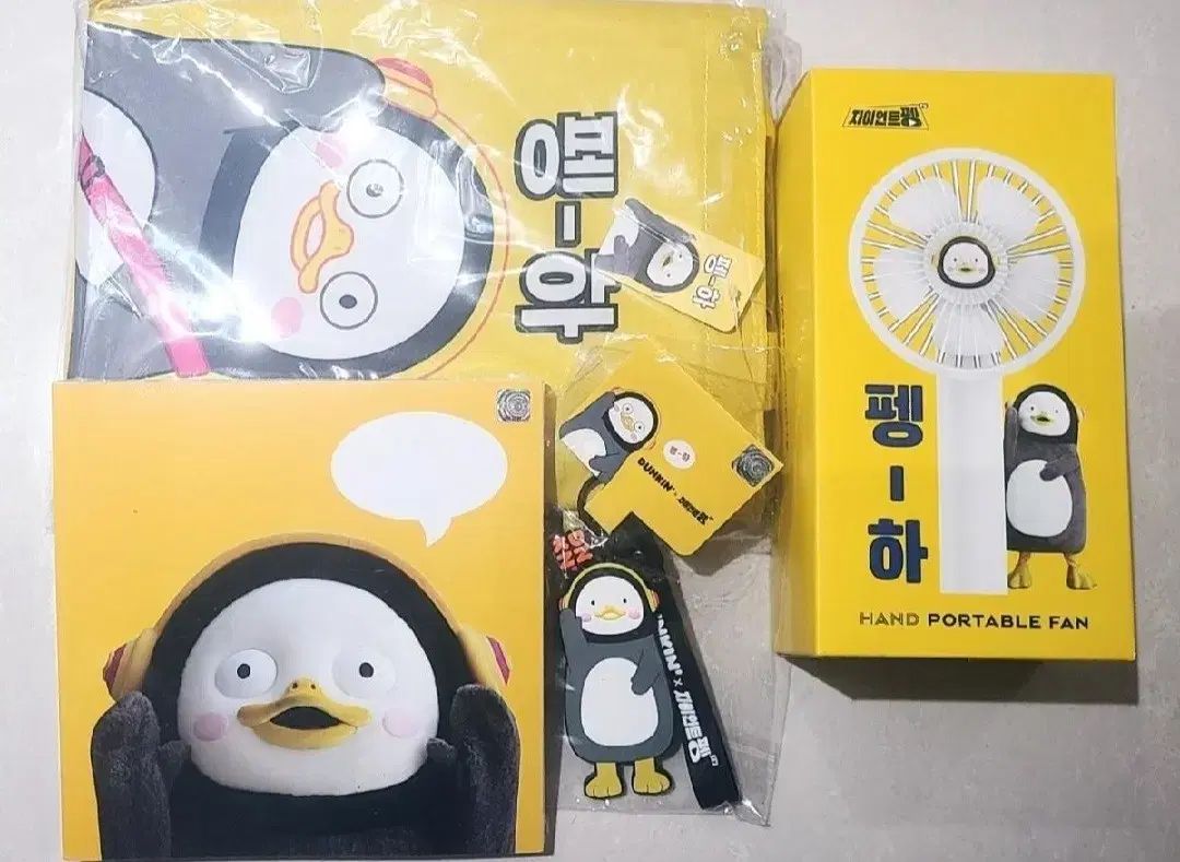 英国スパイMI6 英連邦王国パスポート型メモ帳 大英帝国旅券