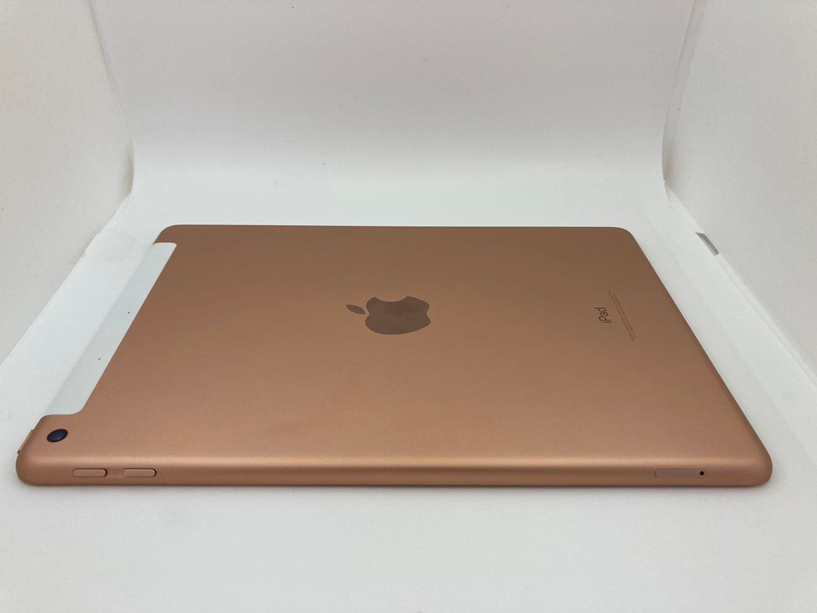 美品 iPad 第6世代 128GB ゴールド - SIMフリー・バッテリー91%・フル