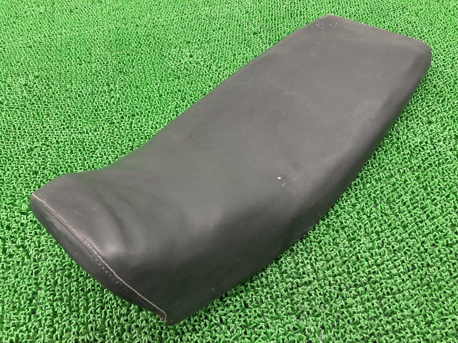コジマプランニング製TW200 TW225 シート 社外 バイク 部品 DG07J