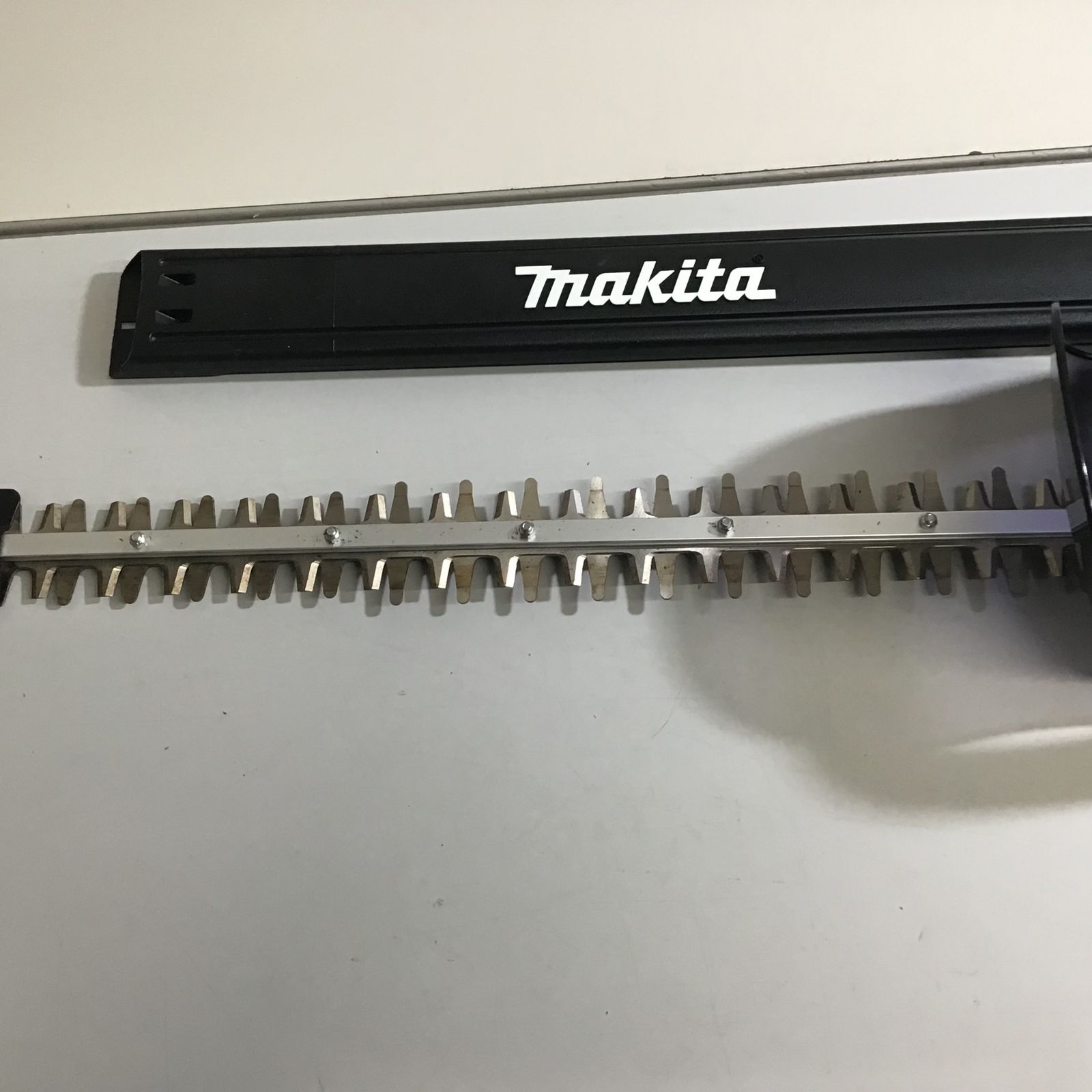 ☆マキタ(makita) コードレスヘッジトリマー MUH551DZ【戸田店 