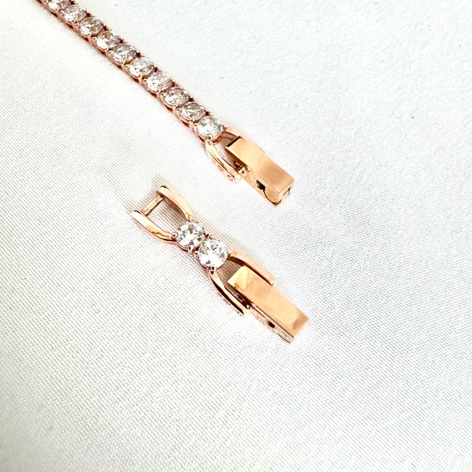 美品 / 鑑定済】スワロフスキー swarovski ブレスレット SWV5464948