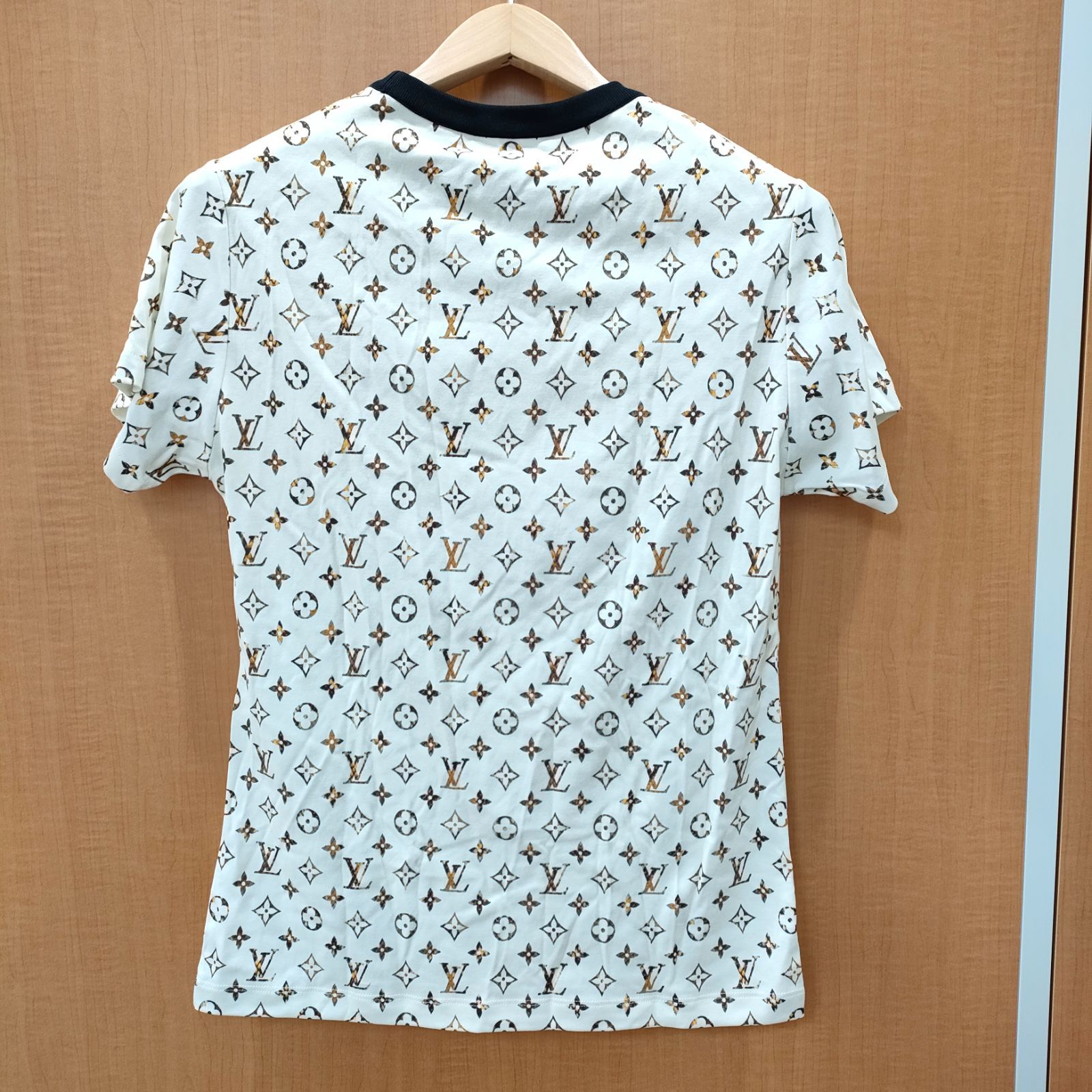 期間限定出品‼️ ルイ・ヴィトン モノグラム 半袖Tシャツ XL 未使用品タグ付き】LOUIS VUITTON ルイ・ヴィトン パイソン