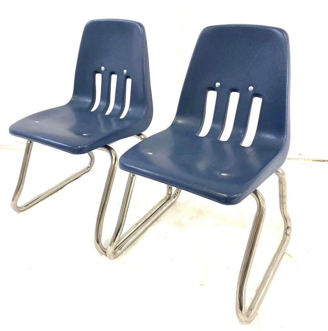 アメリカ家具】VIRCO スタッキングチェア 2脚 子供用 M-9612 アメリカ家具】VIRCO スタッキングチェア 2脚 子供用 M-9612