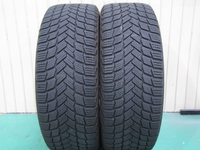 A4純正 10アームグラビスデザイン