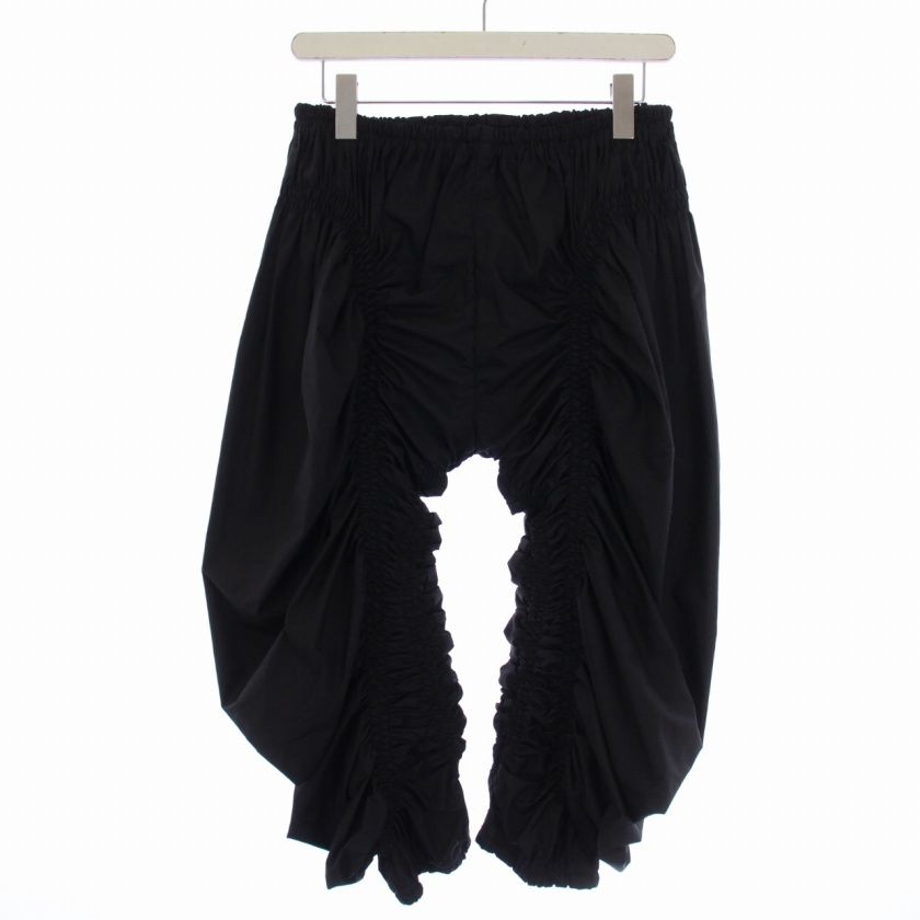 イッセイミヤケ　ISSEY MIYAKE シャーリング　ギャザー　パンツ　黒 イッセイミヤケISSEY MIYAKE シャーリングギャザーパンツ黒