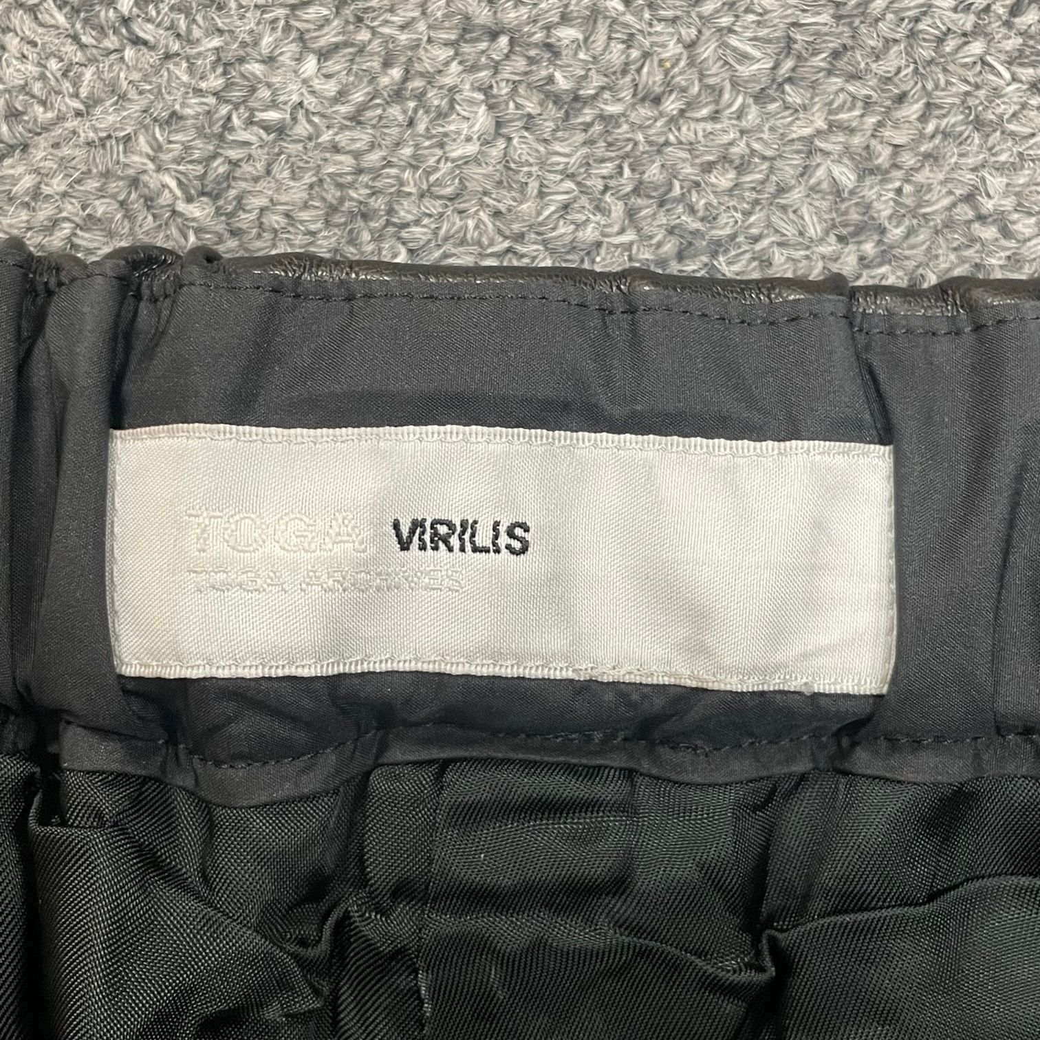 定価51700円 TOGA VIRILIS 22AW Fake leather pants フェイクレザーパンツ トーガ ビリリース  TV22-FF332 48 52426A - メルカリ