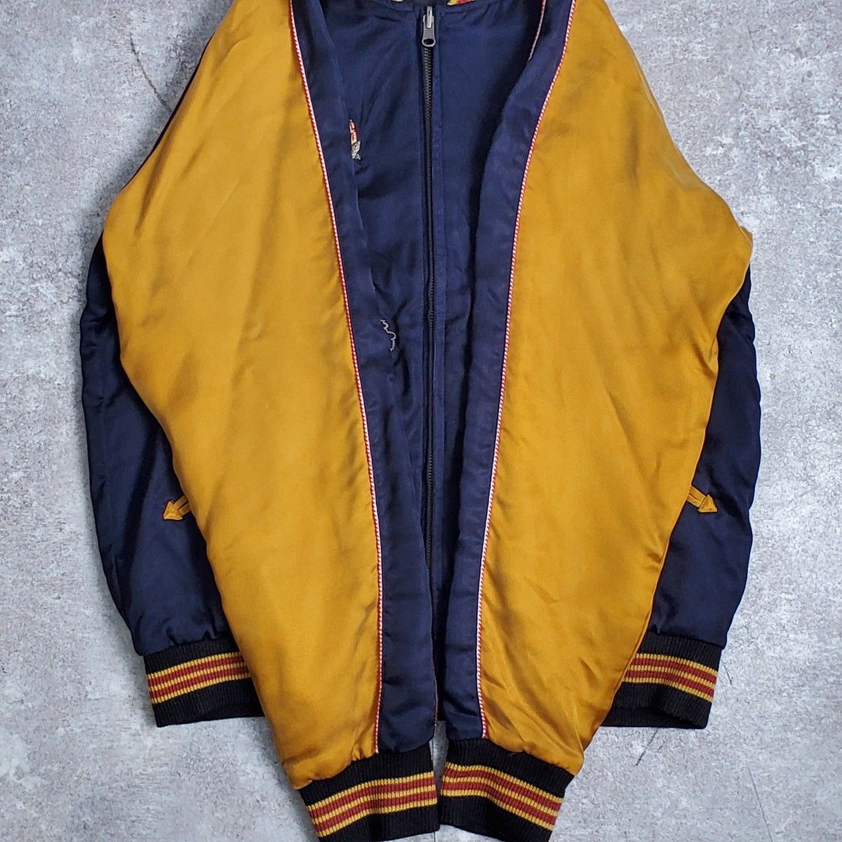 泥棒日記 リバーシブル 鬼子母神 虎 刺繍 幾何学模様 レーヨン混 和柄  