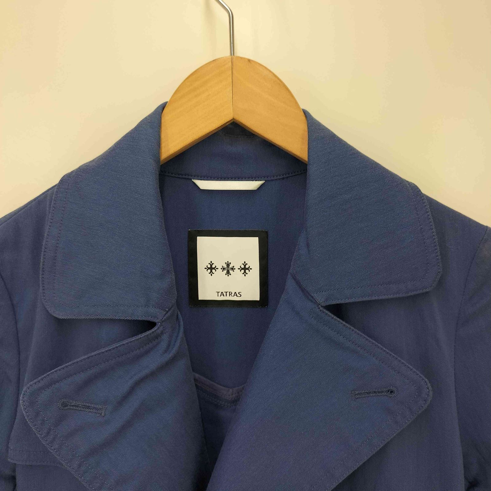 【最終値下げ】TATRAS タトラス トレンチコート ショート丈 S タトラス TATRAS IMPERIA ショートトレンチコート レディース