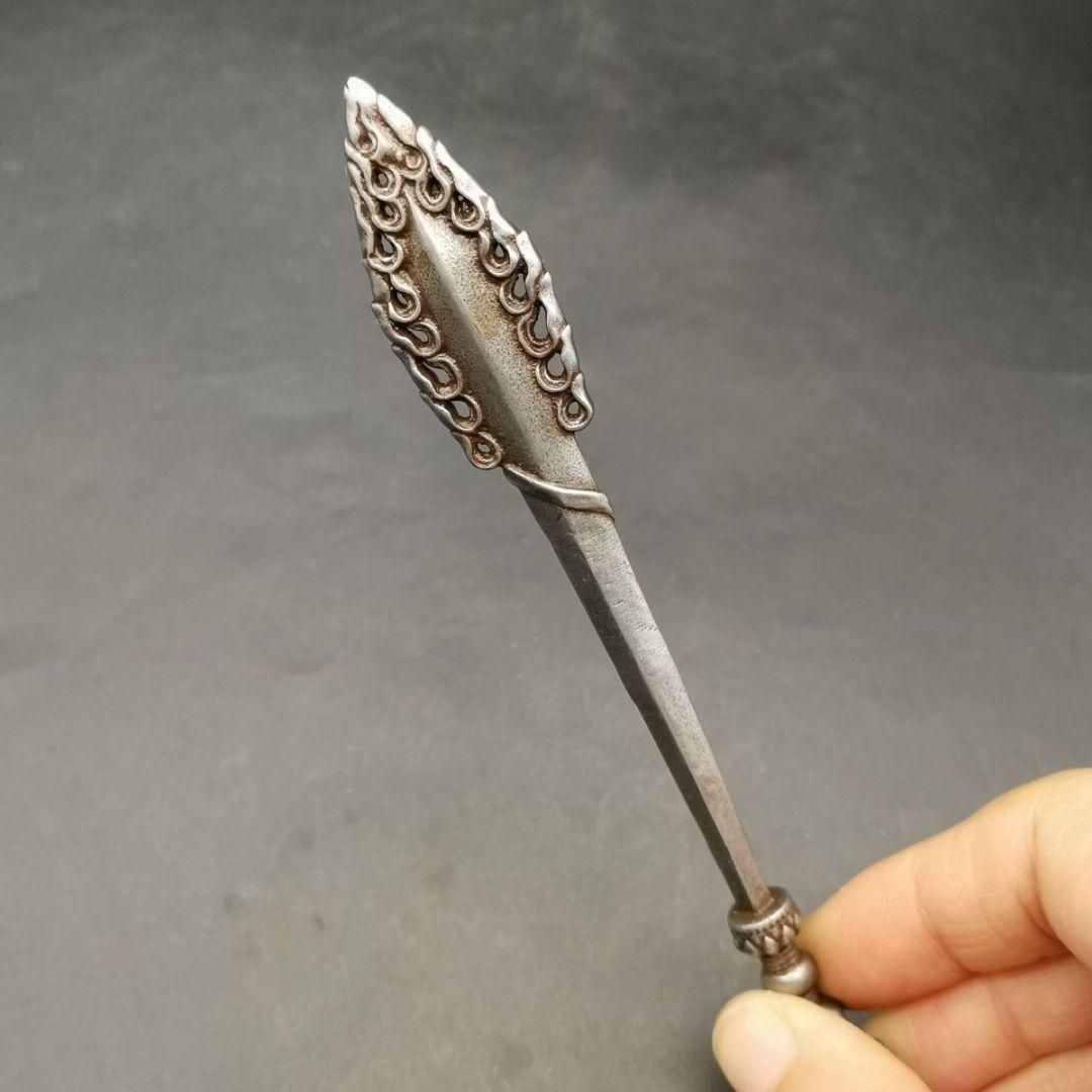 銅製 天鉄鏨刻文殊剣 置物 仏像法器 金剛杵 装飾品 工芸品 美術 銅製 天鉄鏨刻文殊剣 置物 仏像法器 金剛杵 装飾品 工芸品 美術