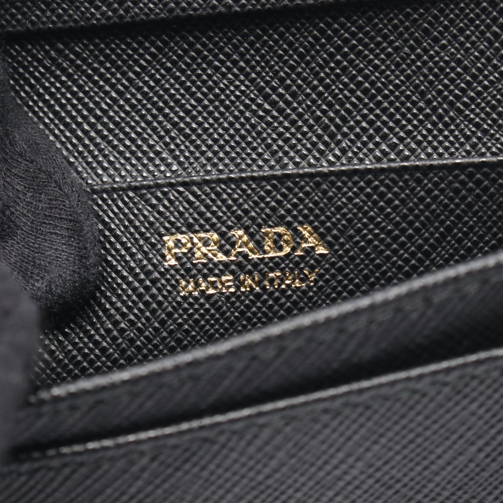 プラダ PRADA カードケース SAFFIANO METAL 1MC122QHHF0002 ブラック  