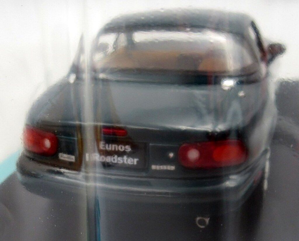 アシェット 1/24 国産名車コレクション Mazda Eunos Roadster [1990