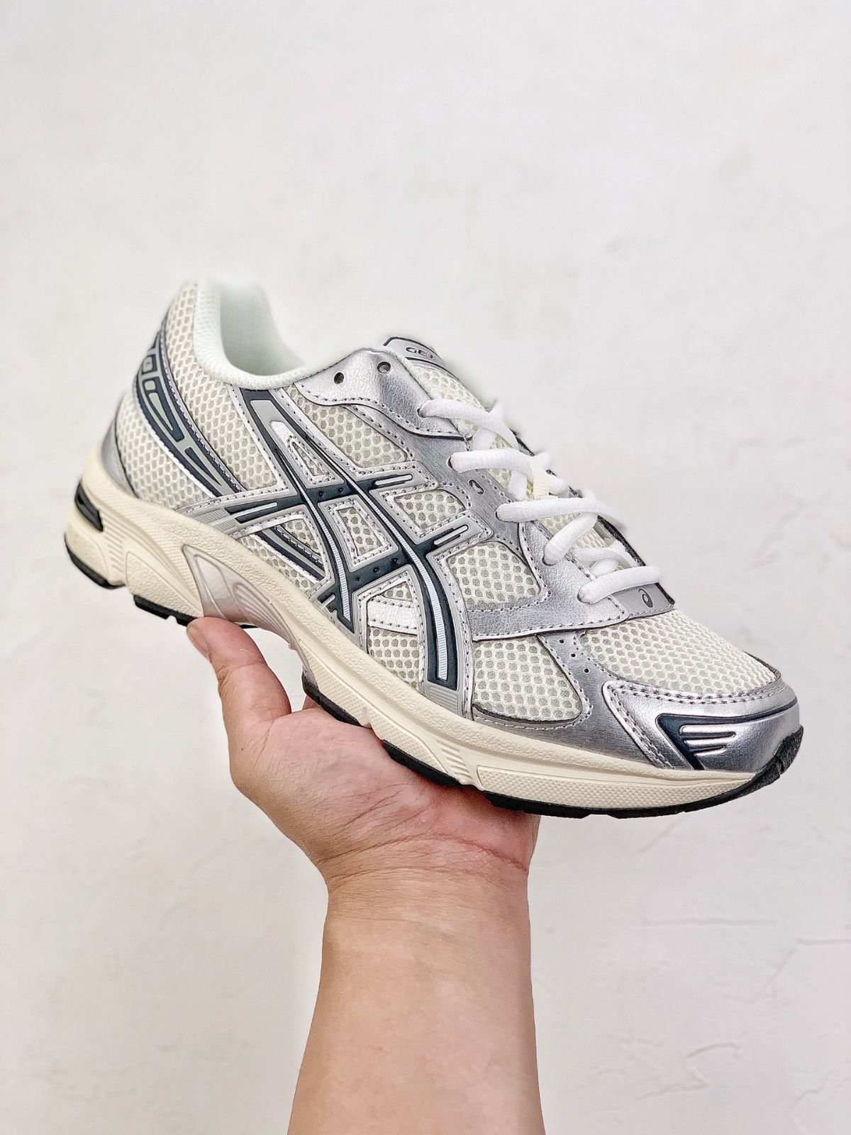 KITH Asics Gel-1130 Cream Scarab Vintage Tech CREAM