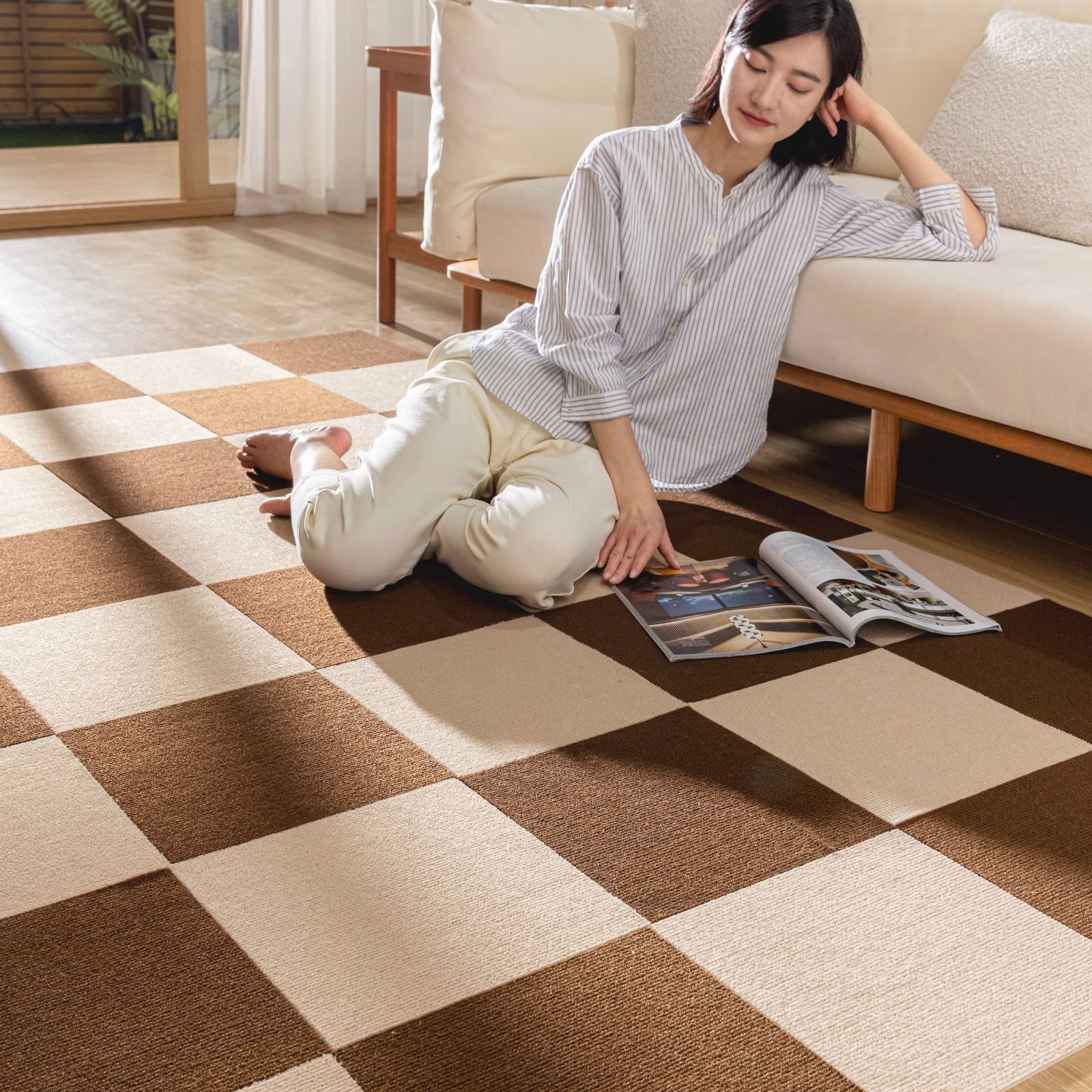 45*45*0.4cm 40枚入り _ブラウン ベージュ SHIEN ジョイントマット 吸着マット タイルマット 45*45*0.4cm 40枚セット ズレない めくれない カーペット 防音マット フローリングカーペット 滑りとめ 防臭防菌 防音保温 洗濯機
