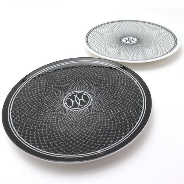 A出品になります。デコ　パンプレート2枚 HERMES Hデコ パンプレート No1 No2 2枚まとめて 皿 箱 エルメス H