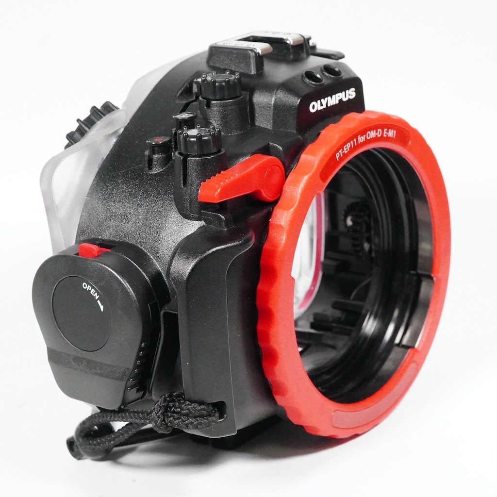 OLYMPUS