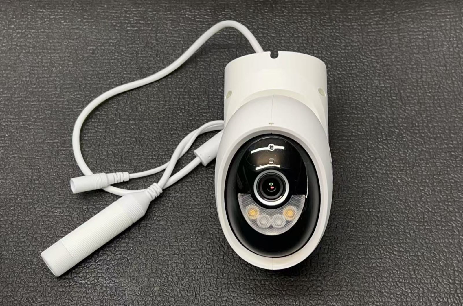 TP-Link Tapo C560WS 屋外パンチルトセキュリティWi-Fiカメラ 4417321 WWW_IBETON_RU