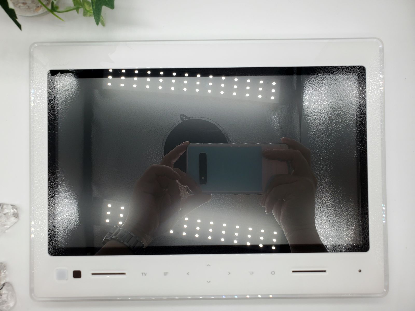 フルセグ 防水テレビ リモコン付 ZTS11 送料無料 即決 au PHOTO-U TV ポータブル防水テレビ用 ワンセグ