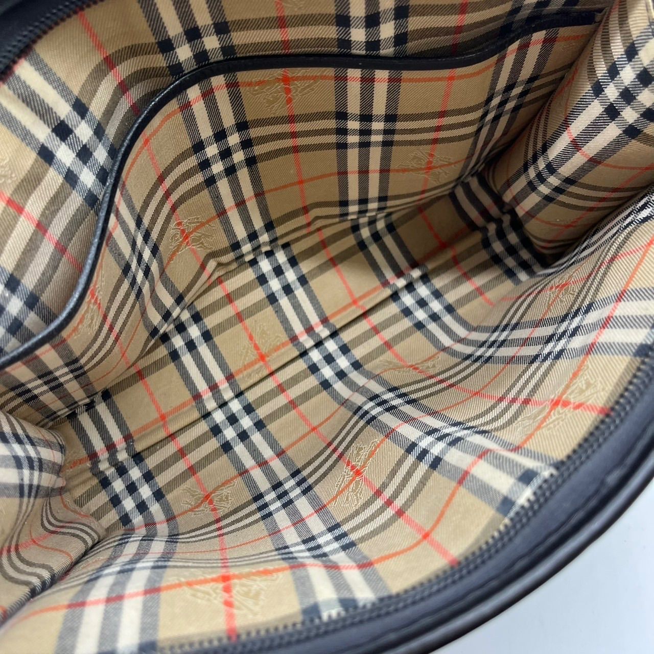 BURBERRY ロゴ型押し ワンショルダー ショルダーバッグ レザー