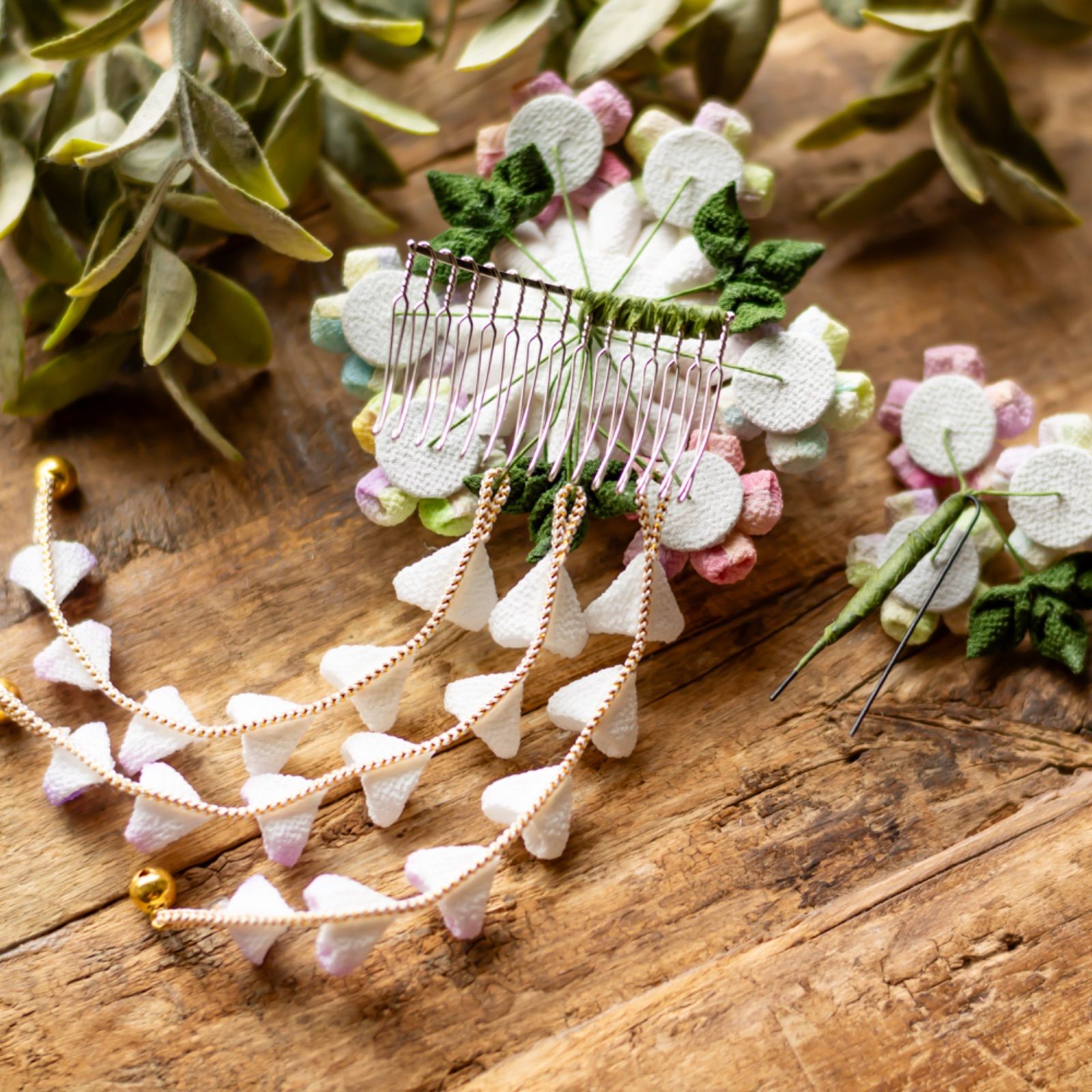 囲み】6062 つまみ細工 髪飾り 成人式 七五三入学卒業