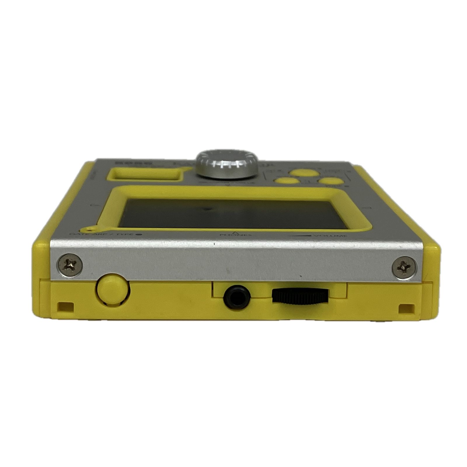 シンセサイザー