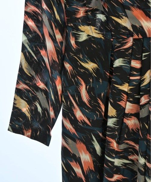 GIVENCHY