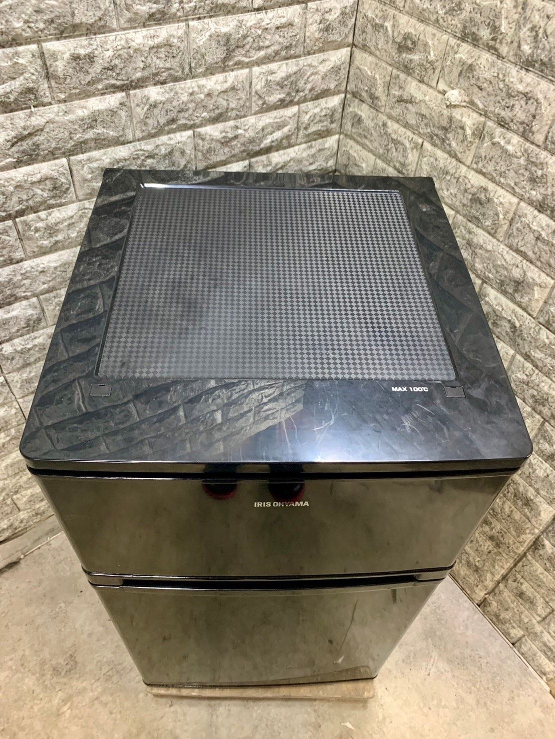 大阪送料無料★3か月保障付★冷蔵庫★2019年★NRSD-8A-B★IR-481 大阪送料無料☆3か月保障付き☆冷蔵庫☆2019年☆アイリス