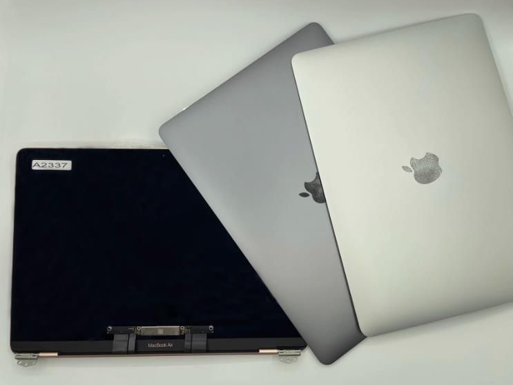液晶パネル MacBook Air M1 A2337 ゴールド 純正品 上半身 13