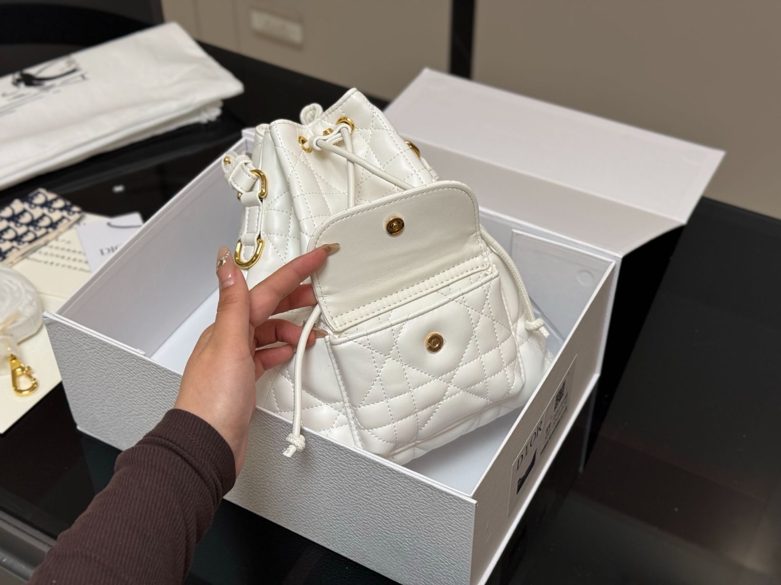 【オシャレで機能的♪】Dior Caro バケットバッグ スモール DIOR | Dior Caro バケットバッグ スモール マクロカナージュ