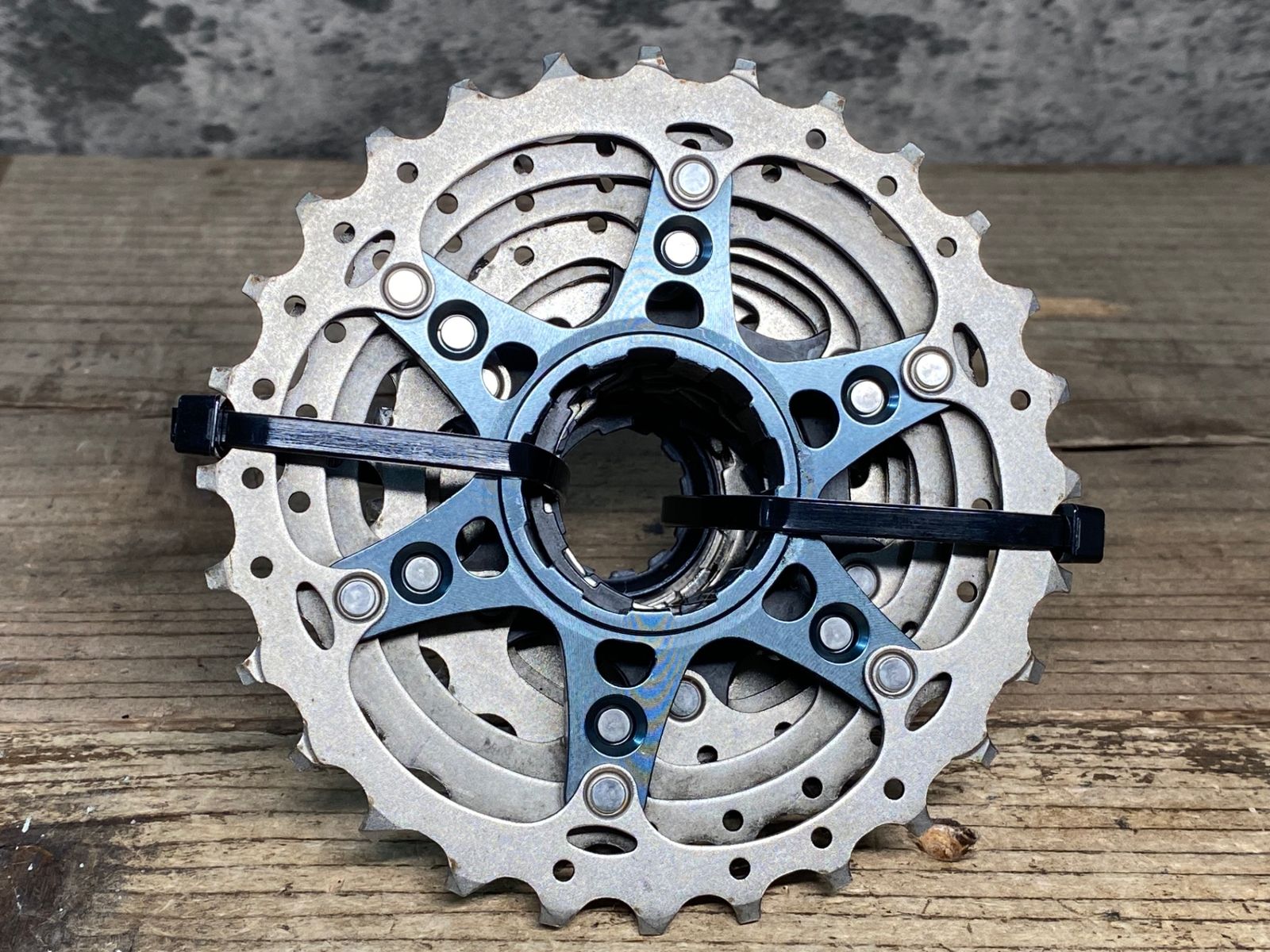 シマノ ULTEGRA カセットスプロケット CS-R8000 14-28T SHIMANO(シマノ)CS-R8000 14-28T | 自転車・パーツ通販 | ワイズ