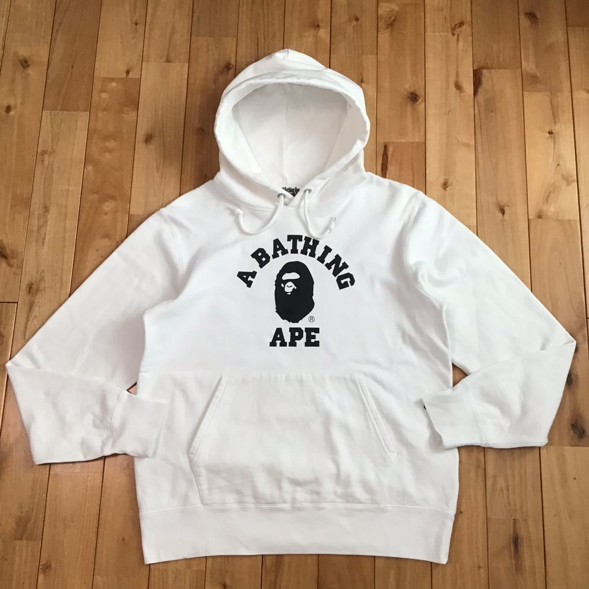 A BATHING APE® アベイシングエイプ プルオーバーパーカー L ロゴ www