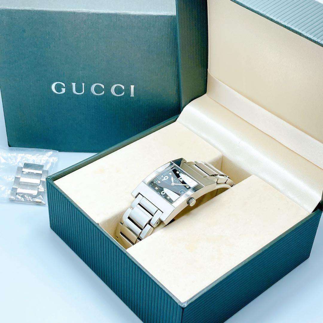 値下げ！極美品・稼働・GUCCI グッチ　7700M デイトスクエア　腕時計 216GUCCI グッチ 7700M デイト スクエア 腕時計 - メルカリ