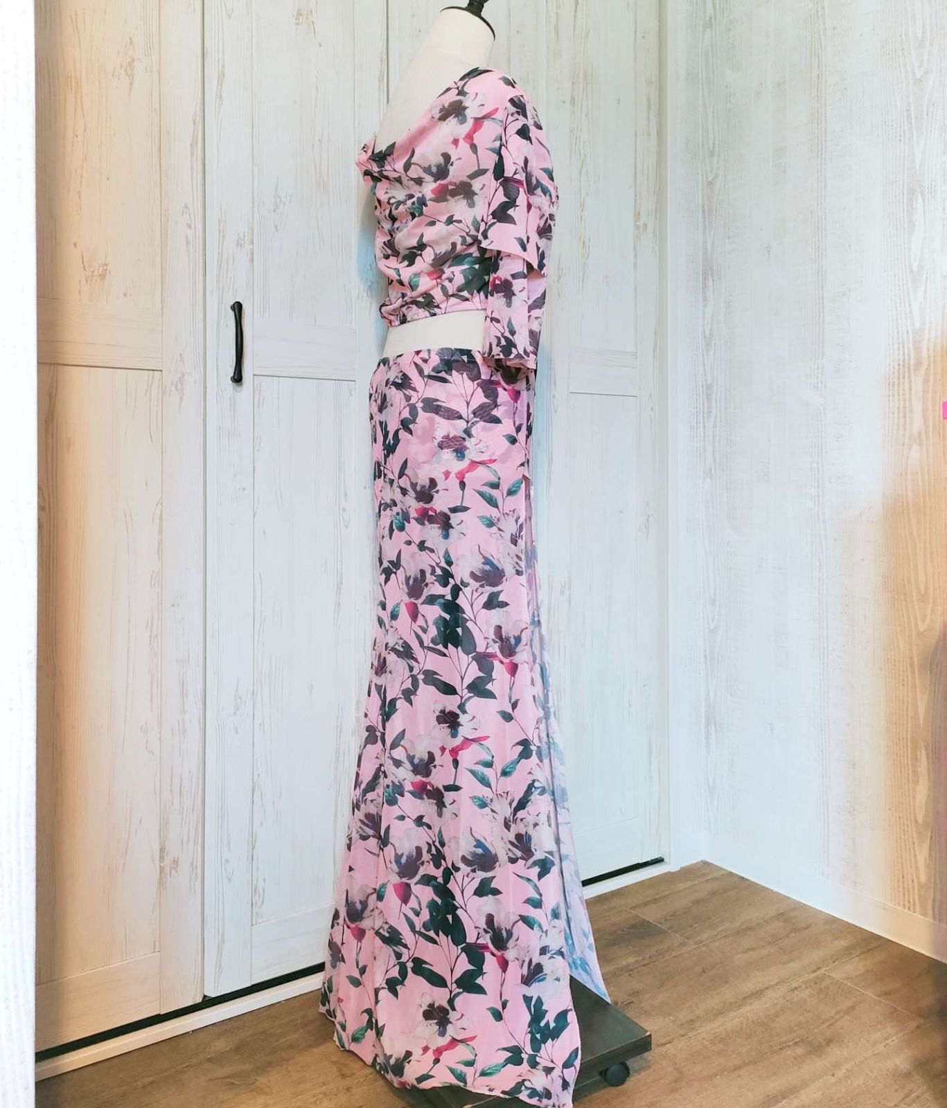 ベリーダンス トップス 花柄 衣装 スカート レディース 練習着 花柄（衣装セット｜ベリーダンス）：体操・ダンス<スポーツ ★新品★ベリーダンス衣装セットアップ レッスンウェア 花柄レースレッスン着ウェア練習着 花柄レースレッスン着ウェア ☆新品☆ベリーダンス衣装セットアップ 上下セット レッスン着ウェア練習着 [SusanSandyLi]