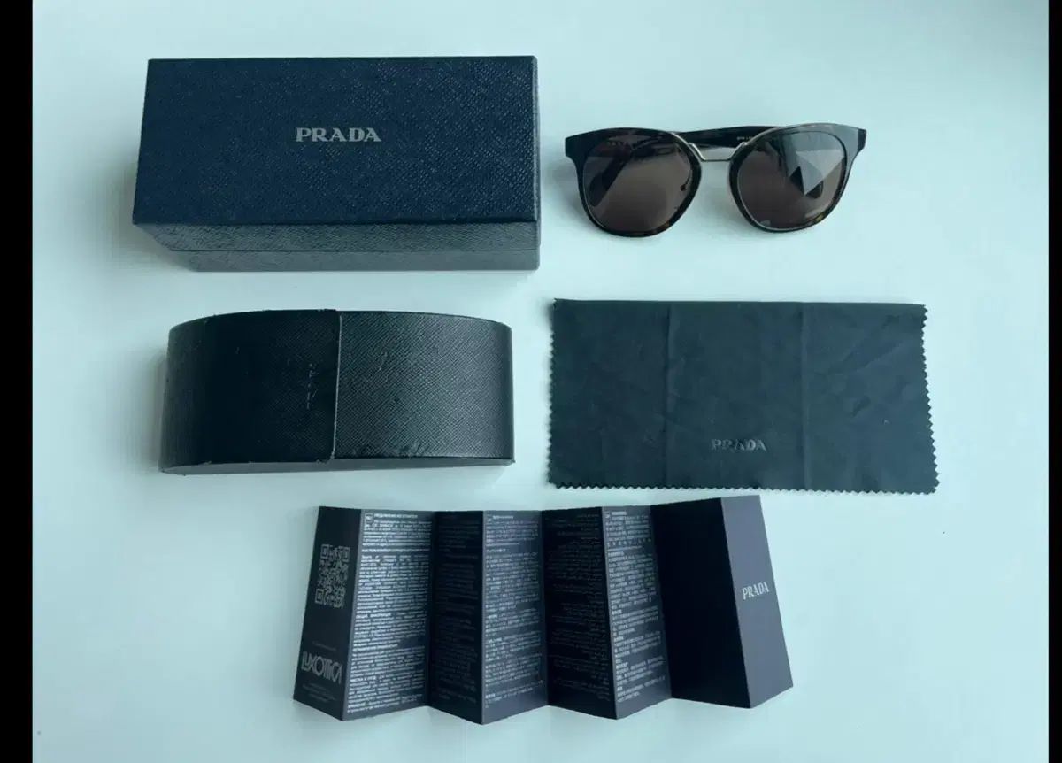 PRADA SPORTS プラダ スポーツ サングラス SPR54G イタリア製 PRADA SPORTS プラダ スポーツ サングラス メガネ SPR54G