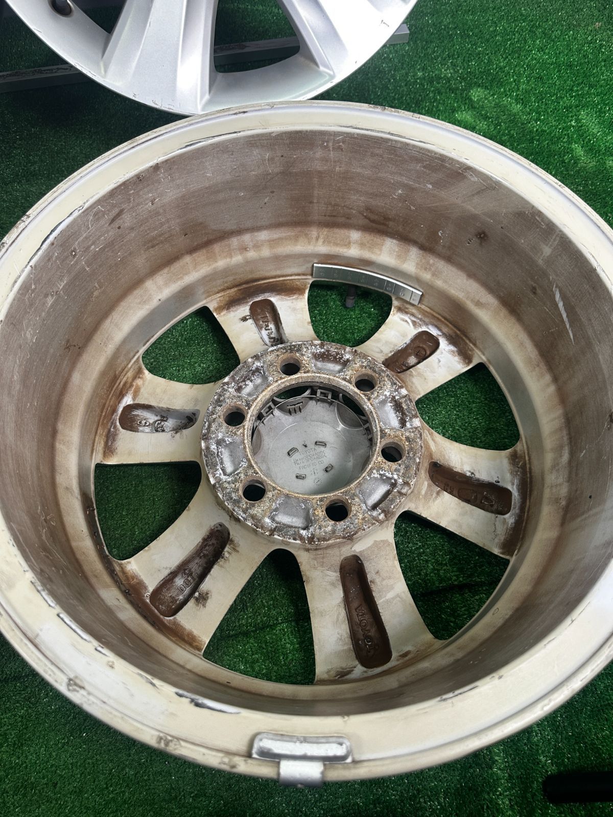 プラド ランドクルーザー ハイエース 6穴 ホイール 送料無料☆17x7J +