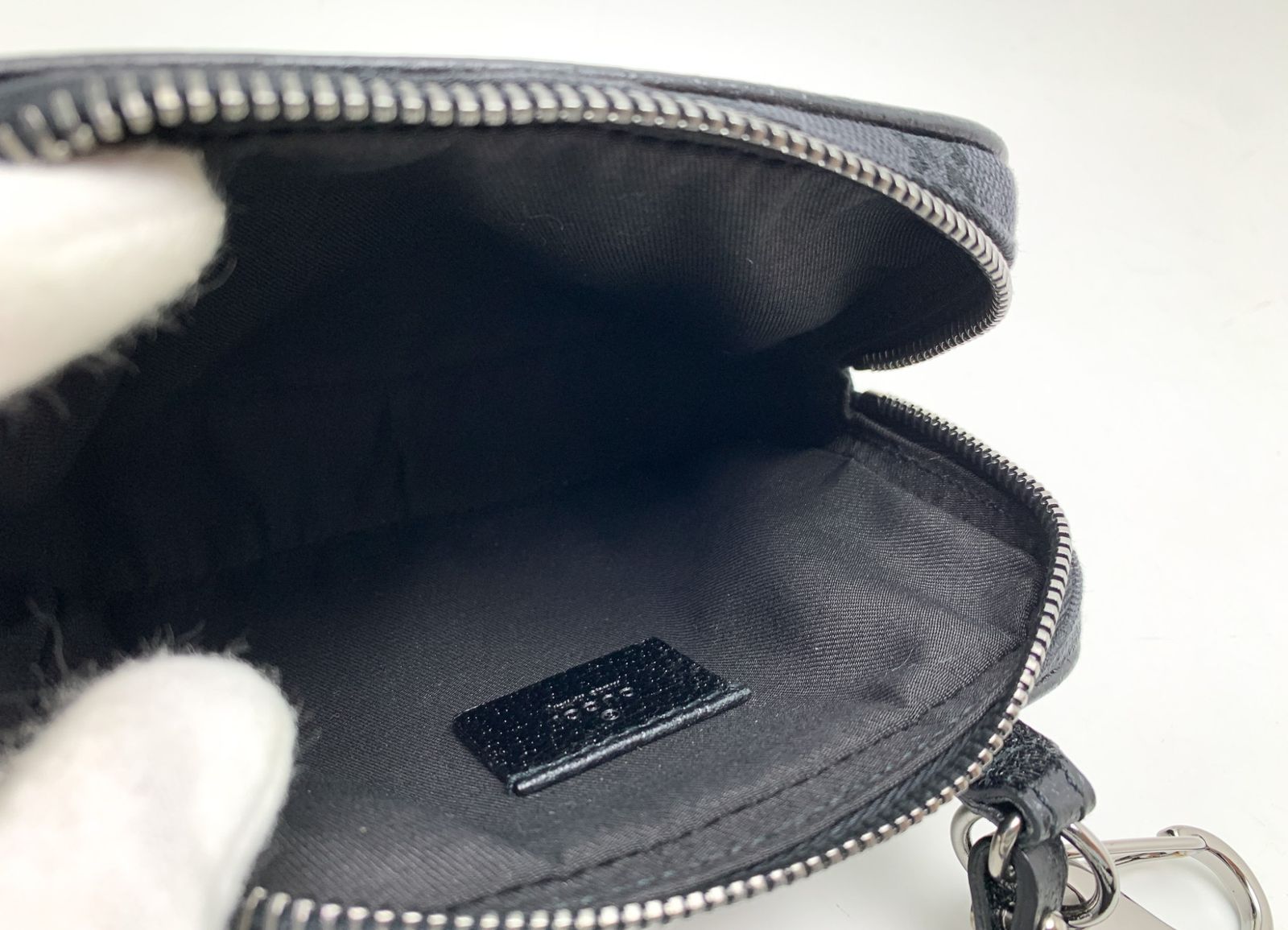 GUCCI グッチ GGキャンバス 黒 ブラック ミニショルダーバッグ 120975 