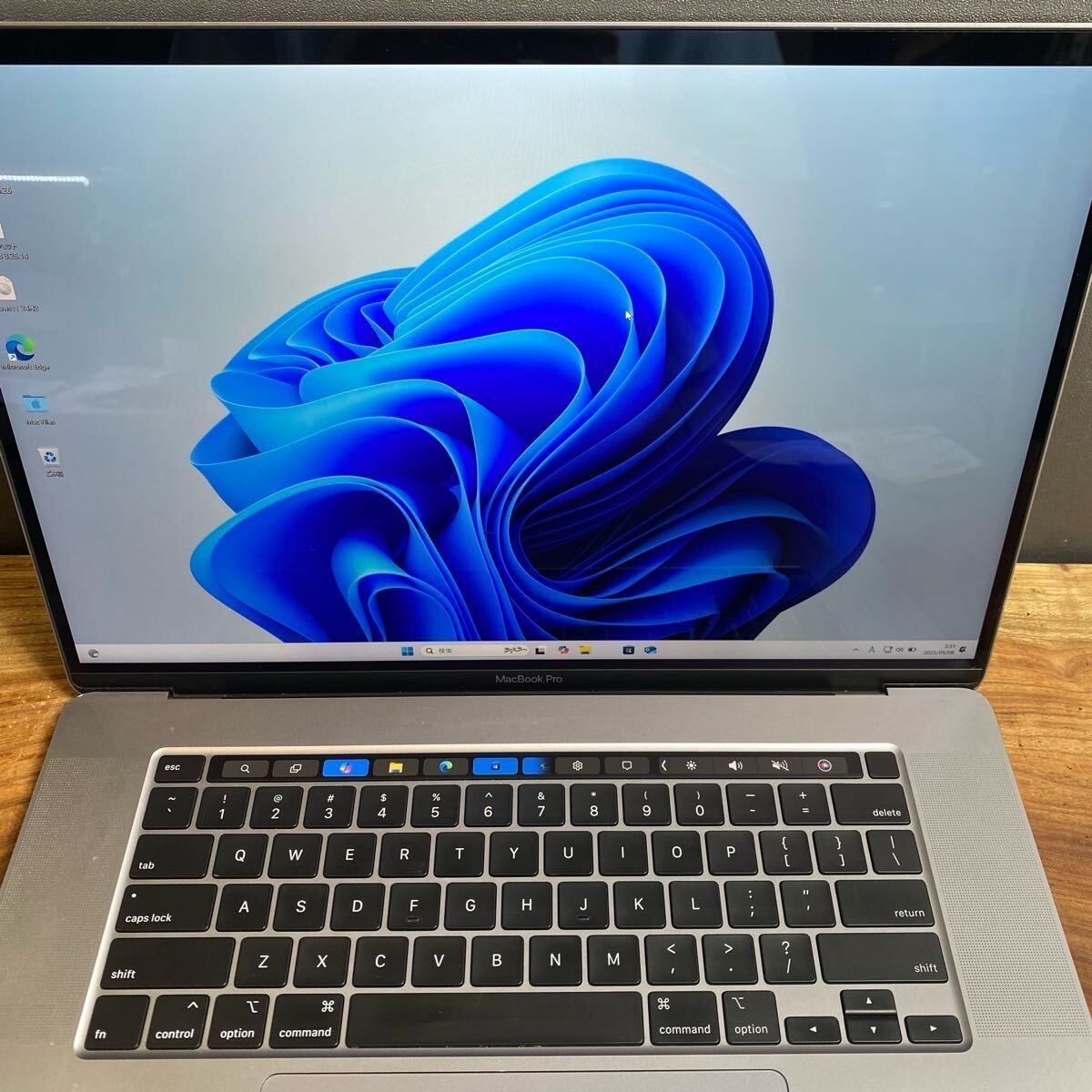 MacBook