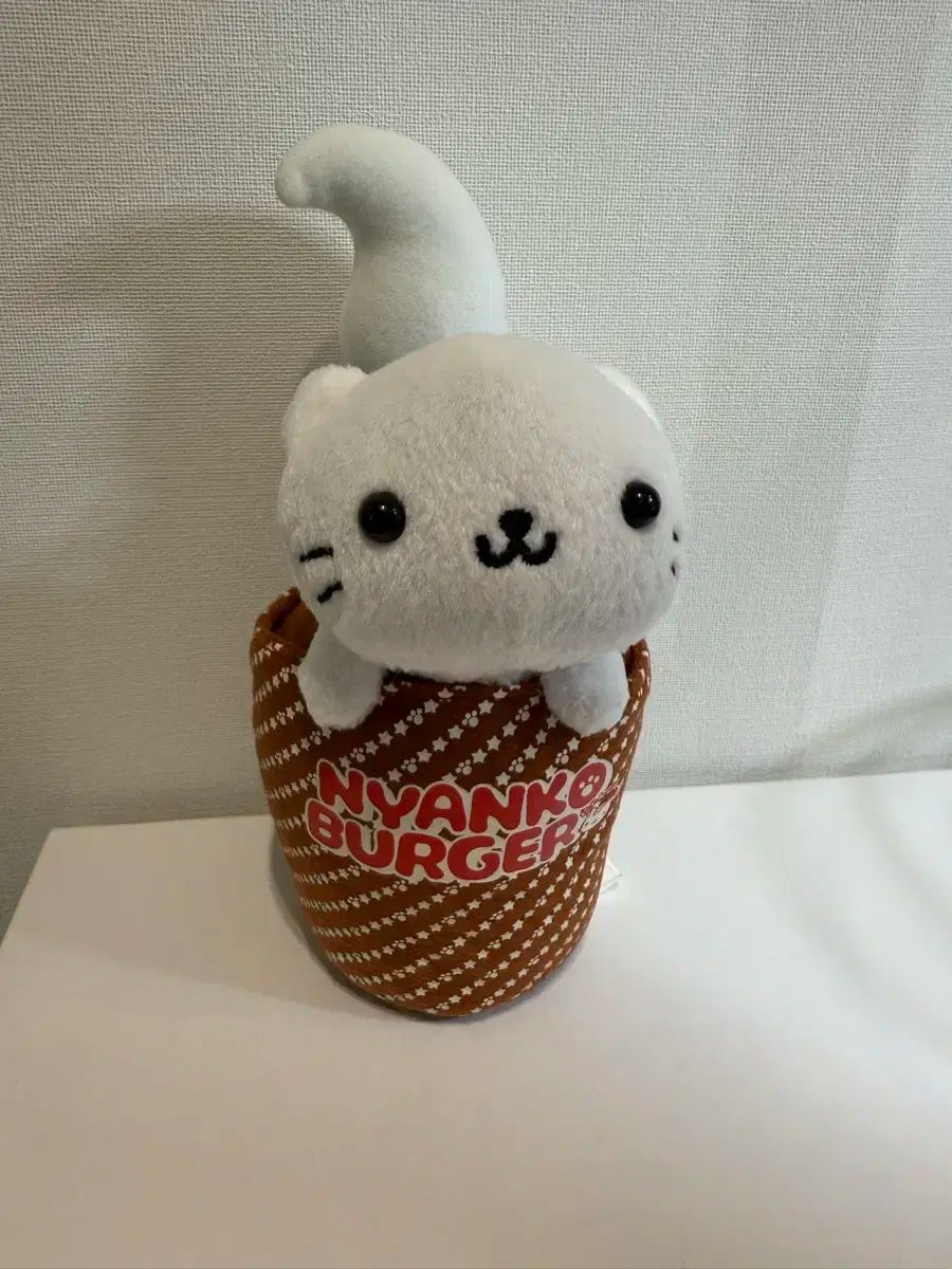 にゃんにゃんにゃんこ にゃんこスペシャルバーガー ぬいぐるみ にゃんにゃんにゃんこ にゃんこスペシャルバーガー ぬいぐるみ