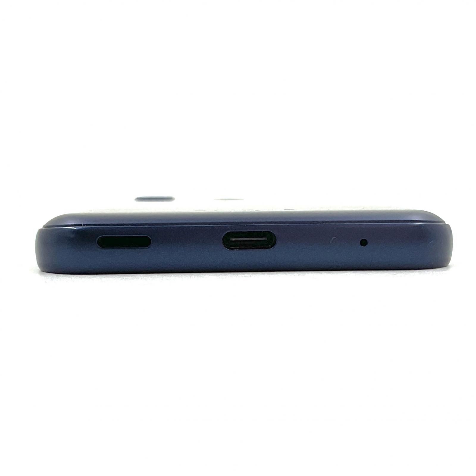 富士通 arrows We 64GB ネイビー docomo F-51B 白ロム 美品 動作