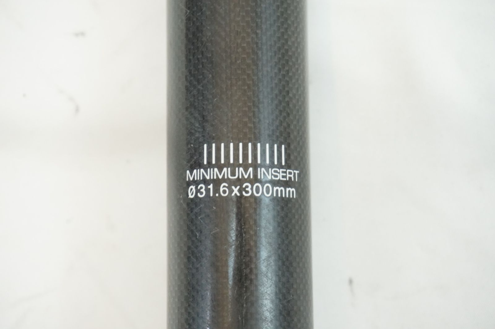 MOST 「モスト」 TAIL C-MAX 1Kカーボン φ31.6 300mm シートポスト