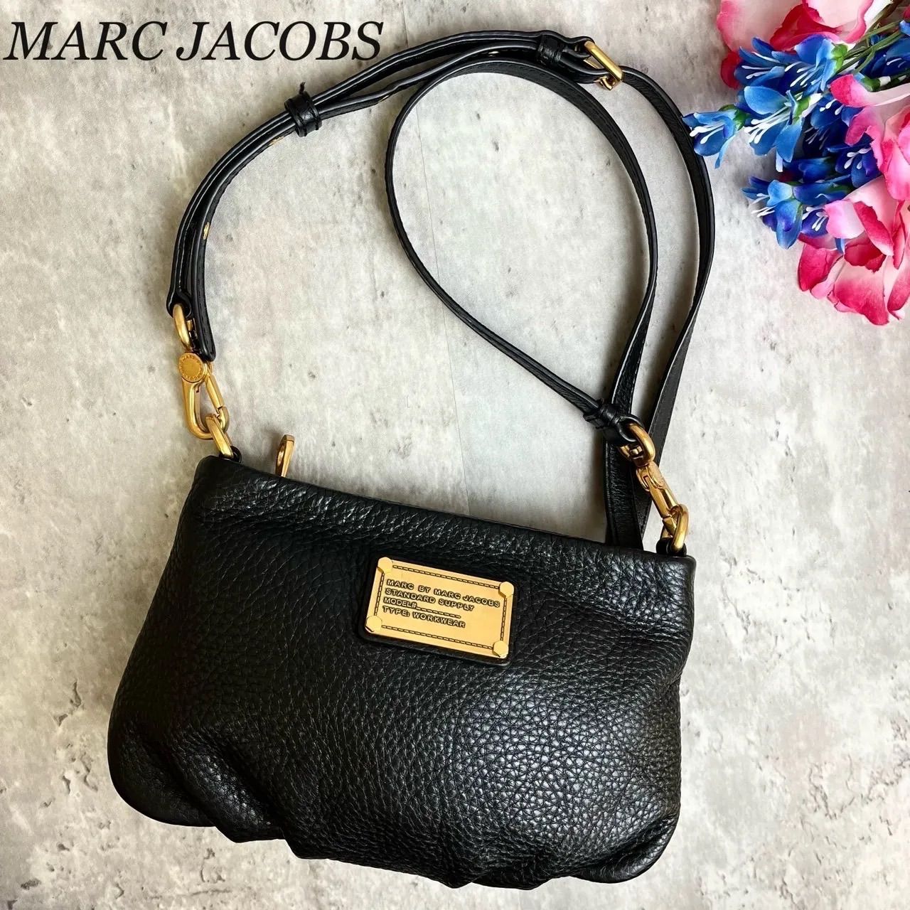 ✨美品✨ MARC JACOBS マークジェコブス ショルダーバッグ ロゴ