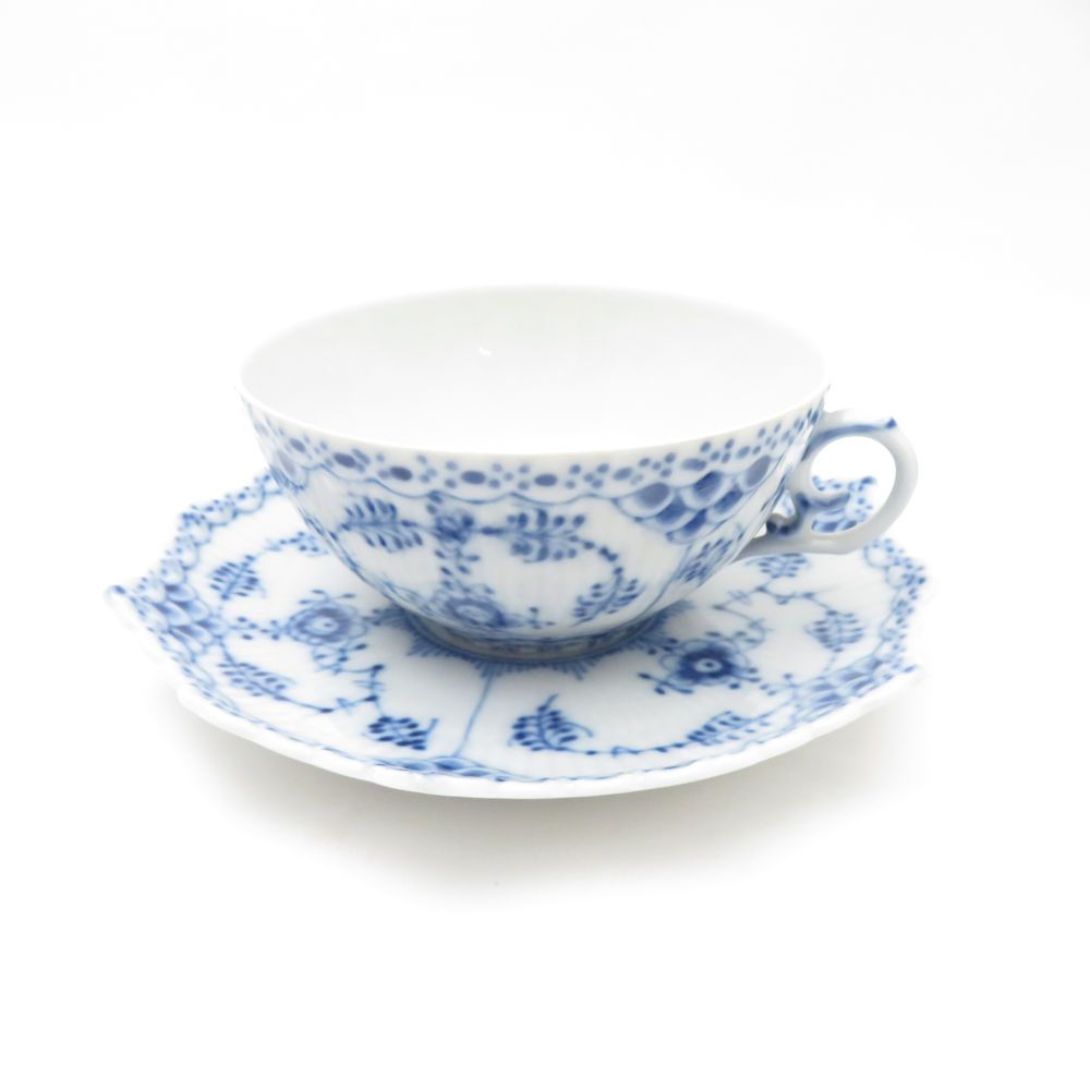 ROYAL COPENHAGEN ロイヤルコペンハーゲン ブルーフルーテッドフルレース ティーカップ＆ソーサー 1客 SC7949H1
