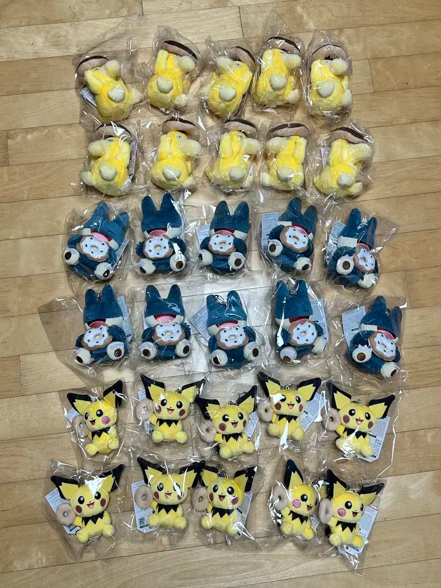 クリスピー クリーム ドーナツ ピチュ 食べたい ゴーラパドゥク 10 犬 セット 30 犬